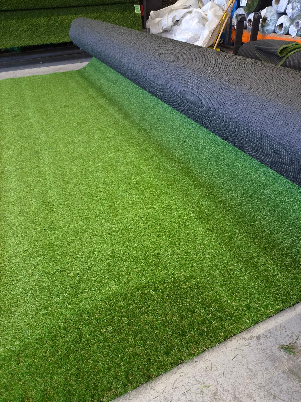 Kunstgras 30mm poolhoogte met mosdraad nieuw A-Keus, Ophalen of Verzenden, Nieuw, 20 m² of meer, Kunstgras