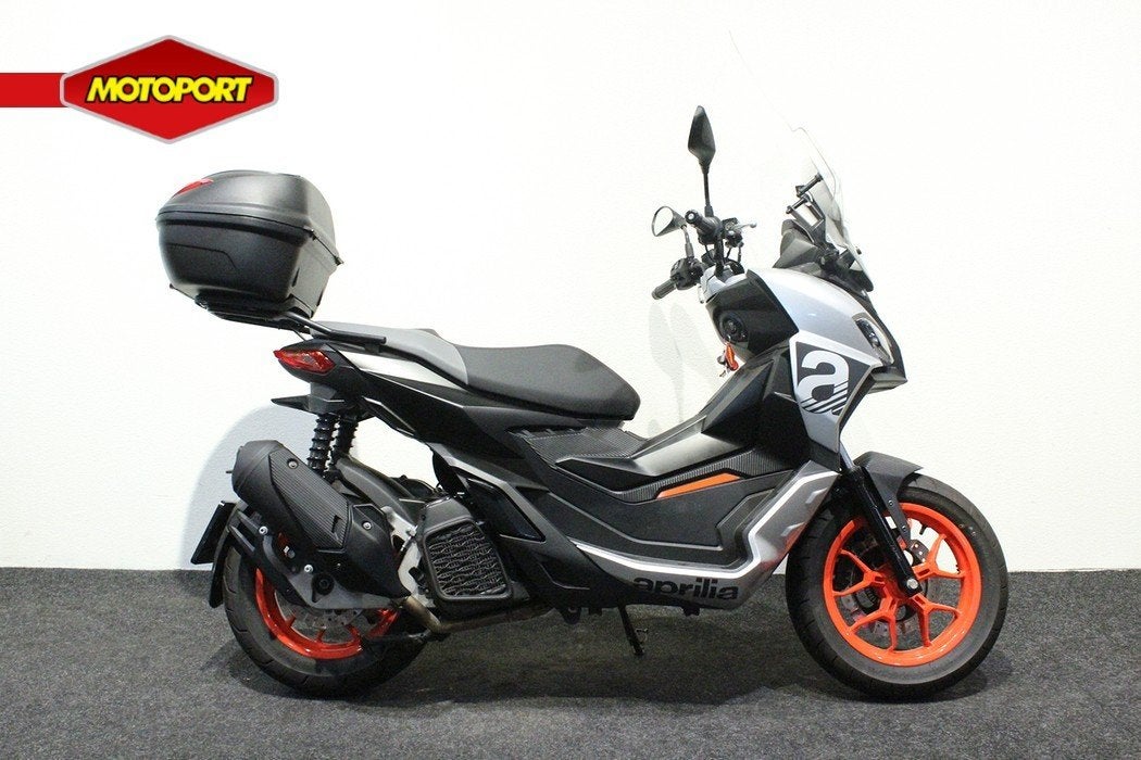 Aprilia SR GT 200 SPORT, Scooter, Bedrijf