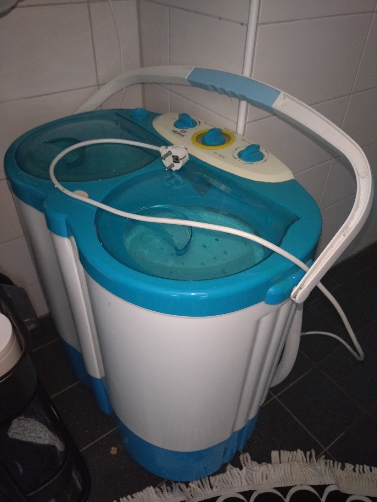 Alpina Wasmachine + Centrifuge - Compact en Handig, Witgoed en Apparatuur, Wasmachines, Ophalen, Minder dan 85 cm, Minder dan 4 kg