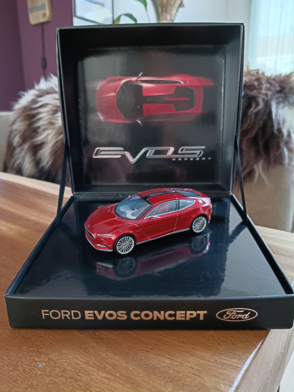Ford Evos Concept miniatuur (Norev) 1:43 in doos, Ophalen of Verzenden, Zo goed als nieuw, Auto, Norev