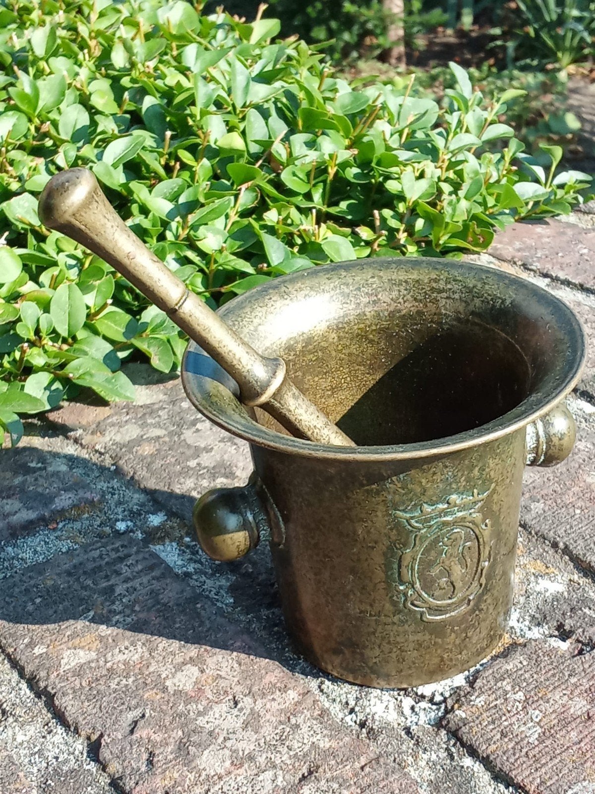 Antieke bronzen vijzel met stamper, Antiek en Kunst, Ophalen of Verzenden