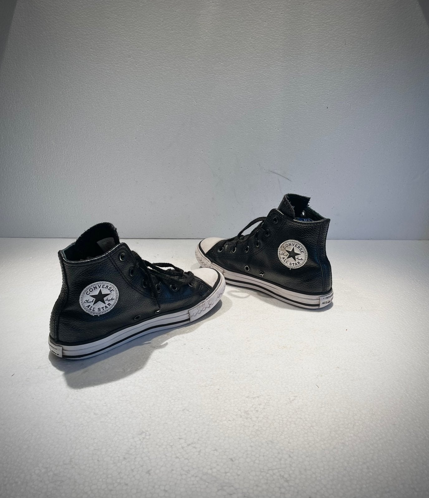 Converse All Star leren gympen sneakers 37,5 / UK 4,5, Zwart, Ophalen of Verzenden, Sneakers of Gympen, Zo goed als nieuw