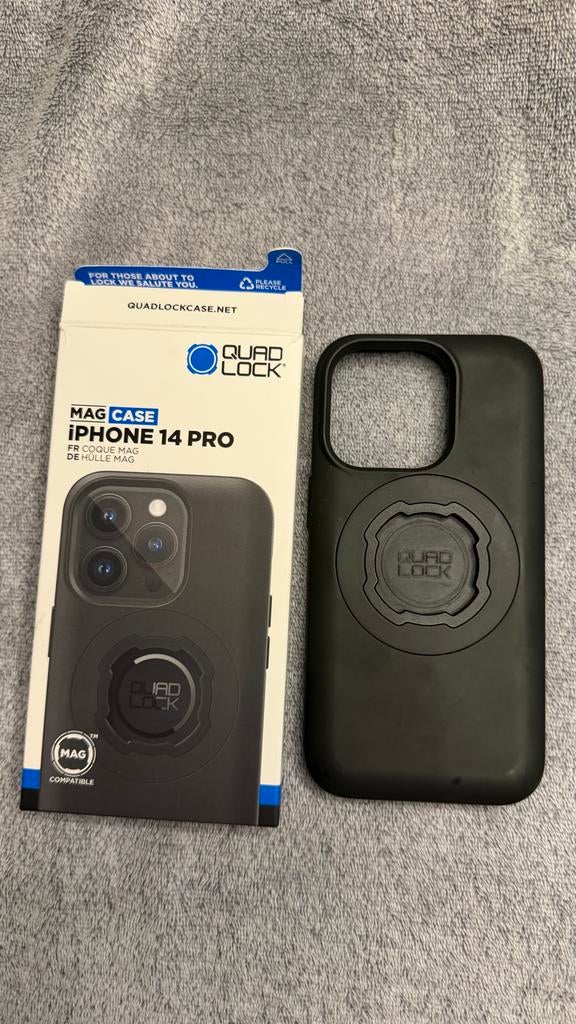 Quad Lock iPhone 14 Pro + Mag PONCHO new!!!, Kunststof, Zwart, MagSafe, IPhone 14 Pro
