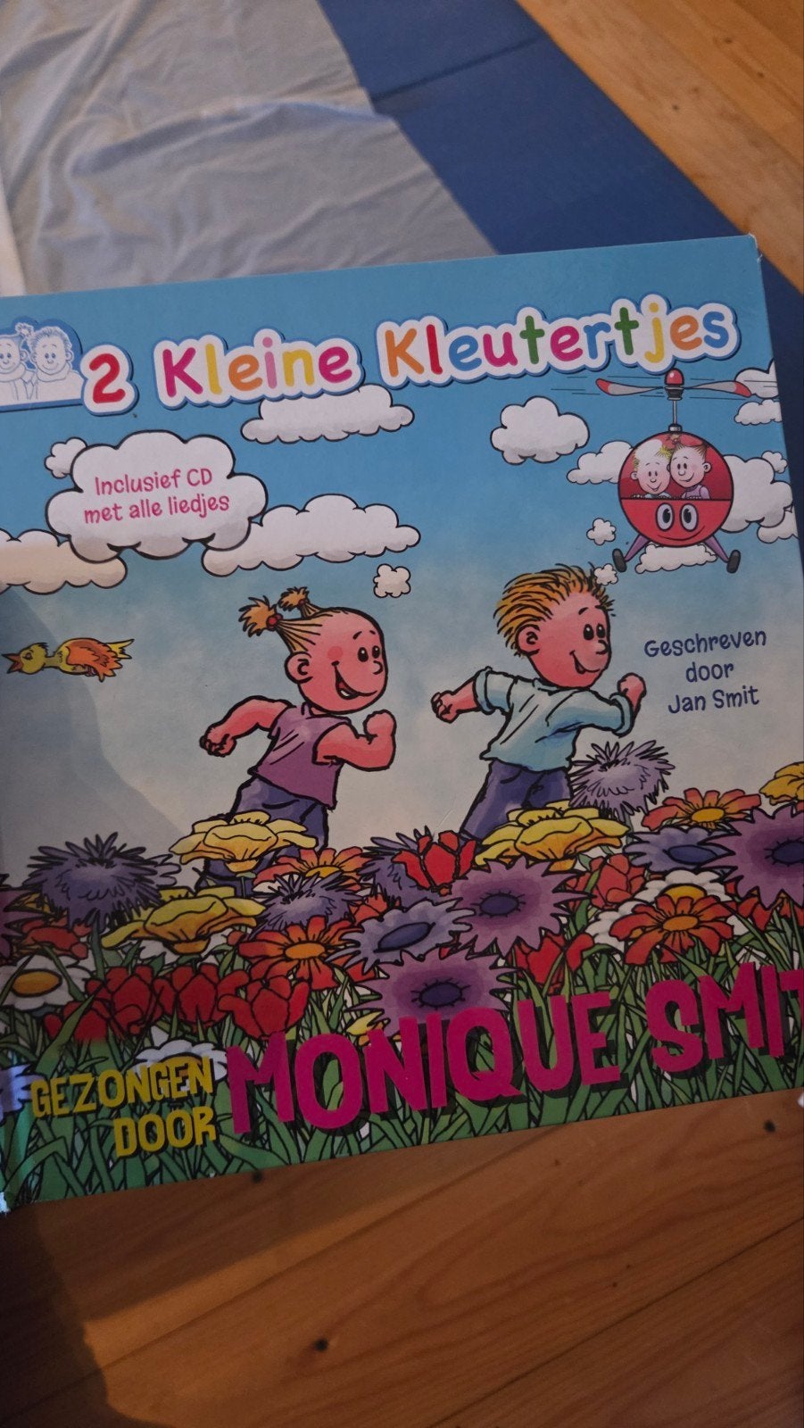 Monique Smit - 2 Kleine Kleutertjes CD+Boek, Fictie algemeen, Jongen of Meisje, Ophalen of Verzenden, Voorleesboek