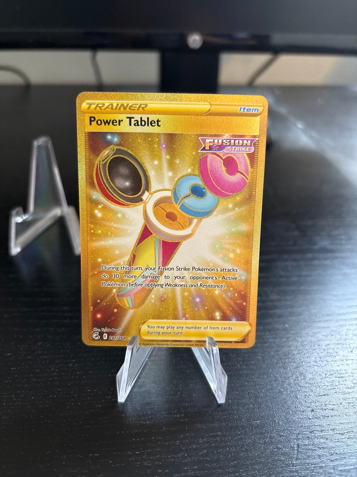 Pokémon TCG: Power Tablet Gold Secret Rare Fusion Strike, Ophalen of Verzenden, Nieuw, Losse kaart, Foil