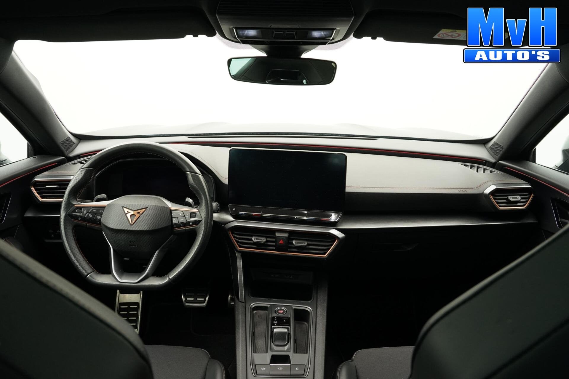 CUPRA Formentor 1.4 PHEV VZ Performence|PANO|KUIPST|TREKH|SO, Gebruikt, 4 cilinders, Formentor, Leder en Stof