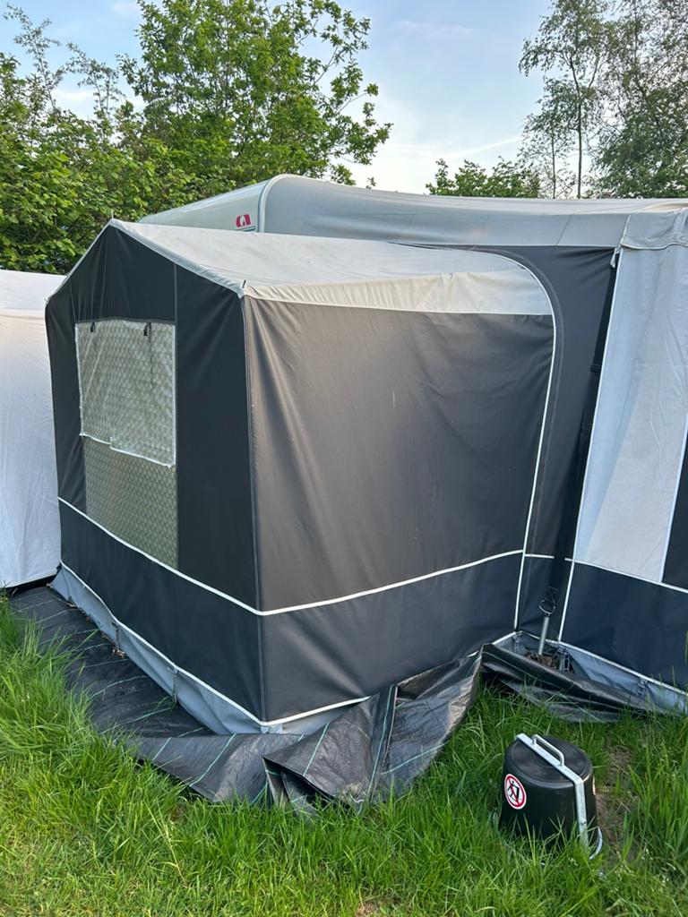 Dorema uitbouw, Caravans en Kamperen, Ophalen, Gebruikt, Tot en met 2