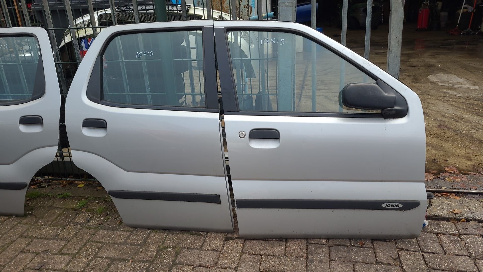 SUZUKI IGNIS PORTIEREN RV+RA BJ 2007, Gebruikt, -, Deur, -