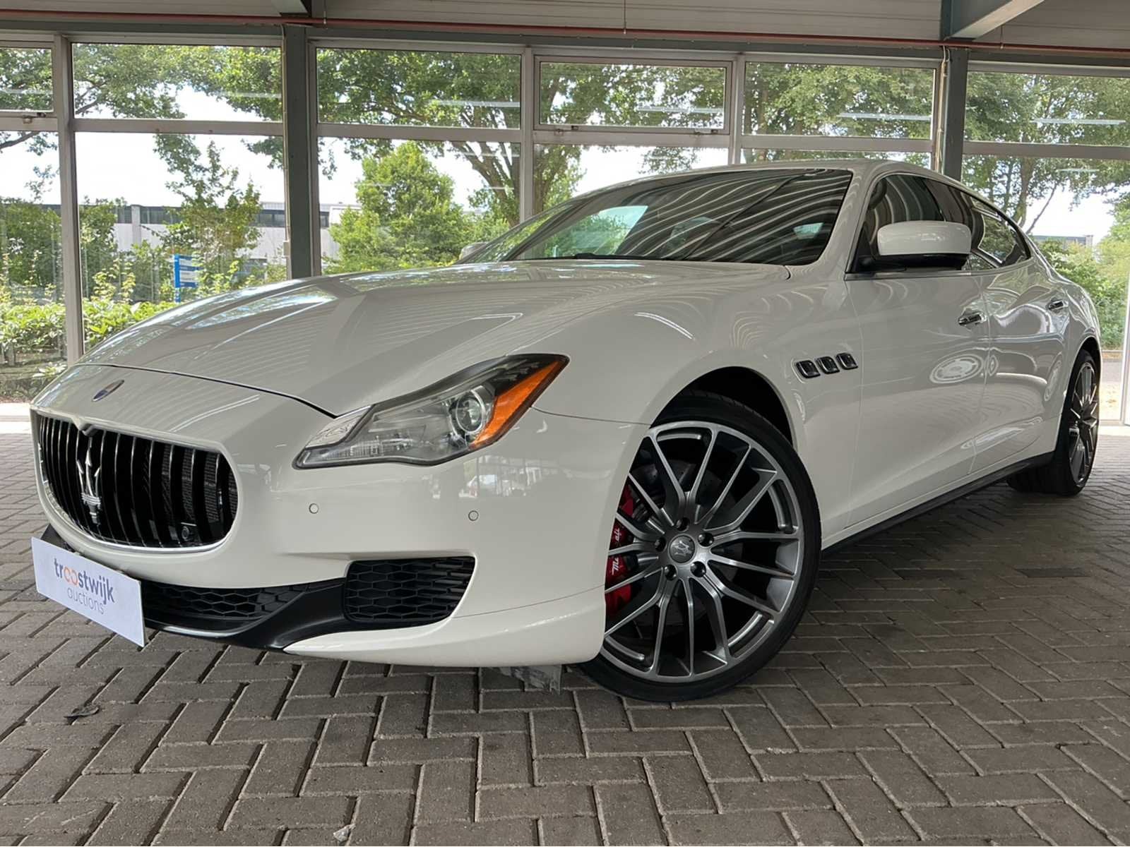 Maserati Quattroporte GTS 3.8 V8 531hp 2013 (CARBON) (29,000, Auto's, Maserati, Automaat, Gebruikt, Overige modellen, Bedrijf
