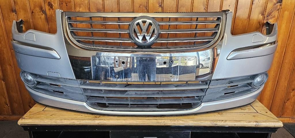 Volkswagen Touran Complete Voorbumper, Ophalen of Verzenden, Gebruikt, Volkswagen, Bumper