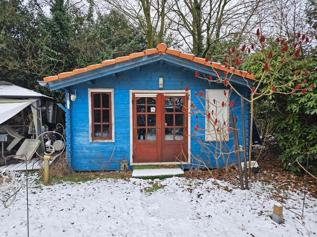 Leuke blauwe blokhut te koop!, Tuin en Terras, Tuinhuizen, Ophalen, Gebruikt, Blokhut, 2 ramen