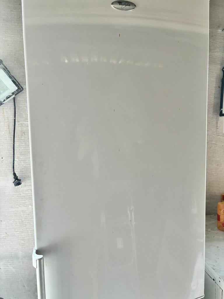 Gratis defect, Witgoed en Apparatuur, Vriezers en Diepvrieskisten, Ophalen, Zo goed als nieuw, Minder dan 60 cm, 160 cm of meer