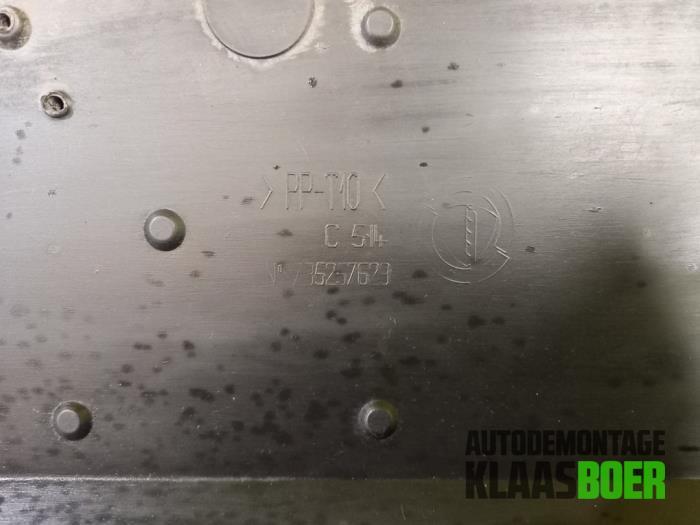 Achterbumper van een Alfa Romeo 147, Auto-onderdelen, Carrosserie en Plaatwerk, Bumper, Alfa Romeo, Gebruikt, 6 maanden garantie