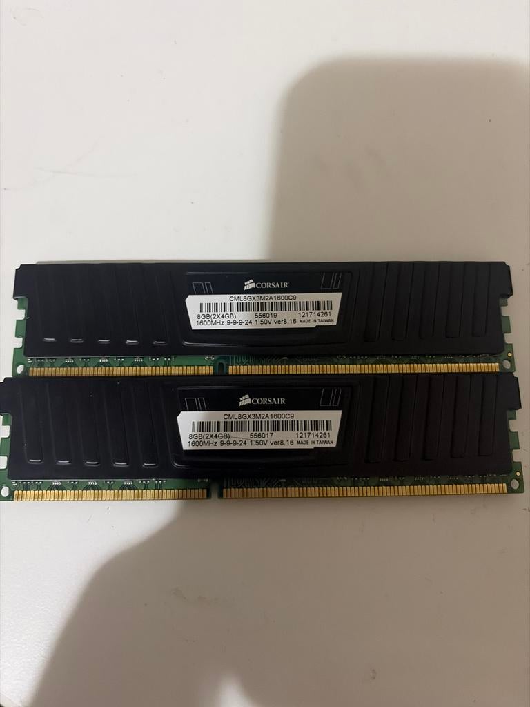 Corsair Vengeance LP 16GB DDR4Geheugen, Gebruikt, DDR4, Ophalen of Verzenden, Desktop