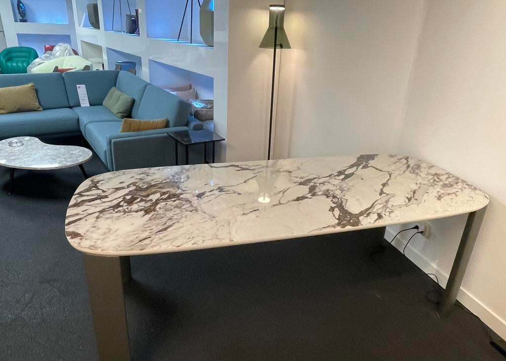 Leolux Tico eettafel NIEUW €4395,-, Ophalen, 50 tot 100 cm, Rechthoekig, Nieuw
