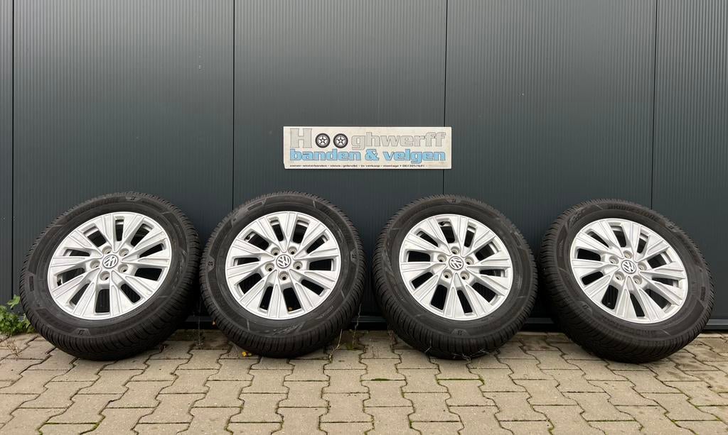 17 inch 5x120 velgen winterbanden VW Transporter T5 T6 NIEUW, Hooghwerff banden & velgen, Jacob Lemairestraat 26, Banden en Velgen