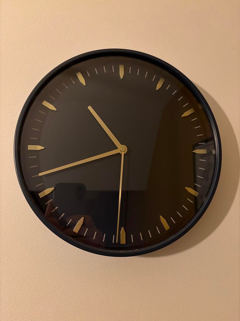 Mooie IKEA Skärig Wandklok, Ophalen, Zo goed als nieuw, Analoog, Wandklok