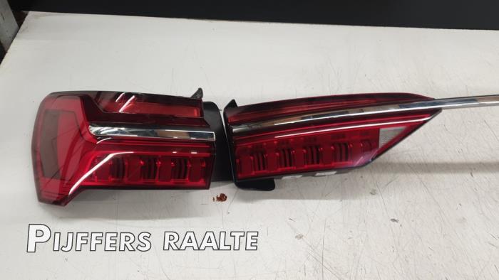 Achterlichtset links + rechts van een Audi A6, Gebruikt, Audi