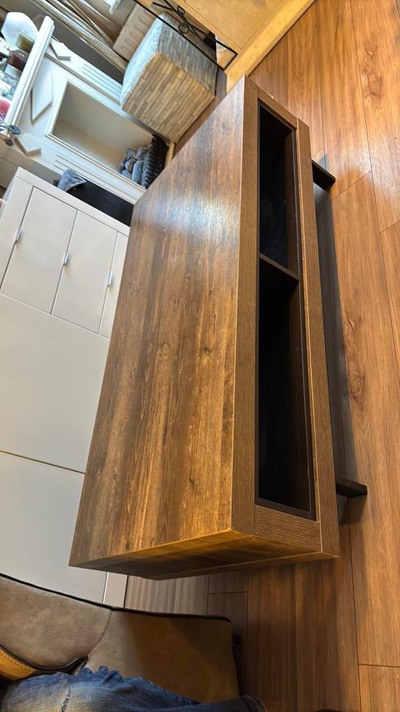 Te koop massieve salontafel nieuw, Huis en Inrichting, Complete inboedels, Ophalen of Verzenden