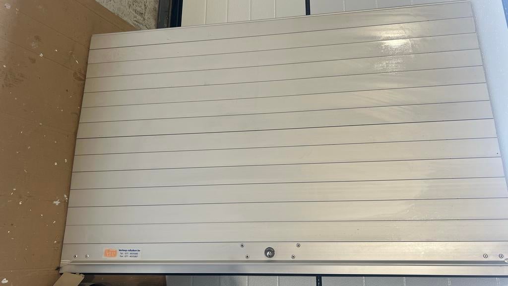 Orgineel LIFTY LUX ,Roldeur -Rolluik, Doe-het-zelf en Verbouw, Rolluiken, Ophalen, Gebruikt, 100 tot 150 cm, Minder dan 100 cm