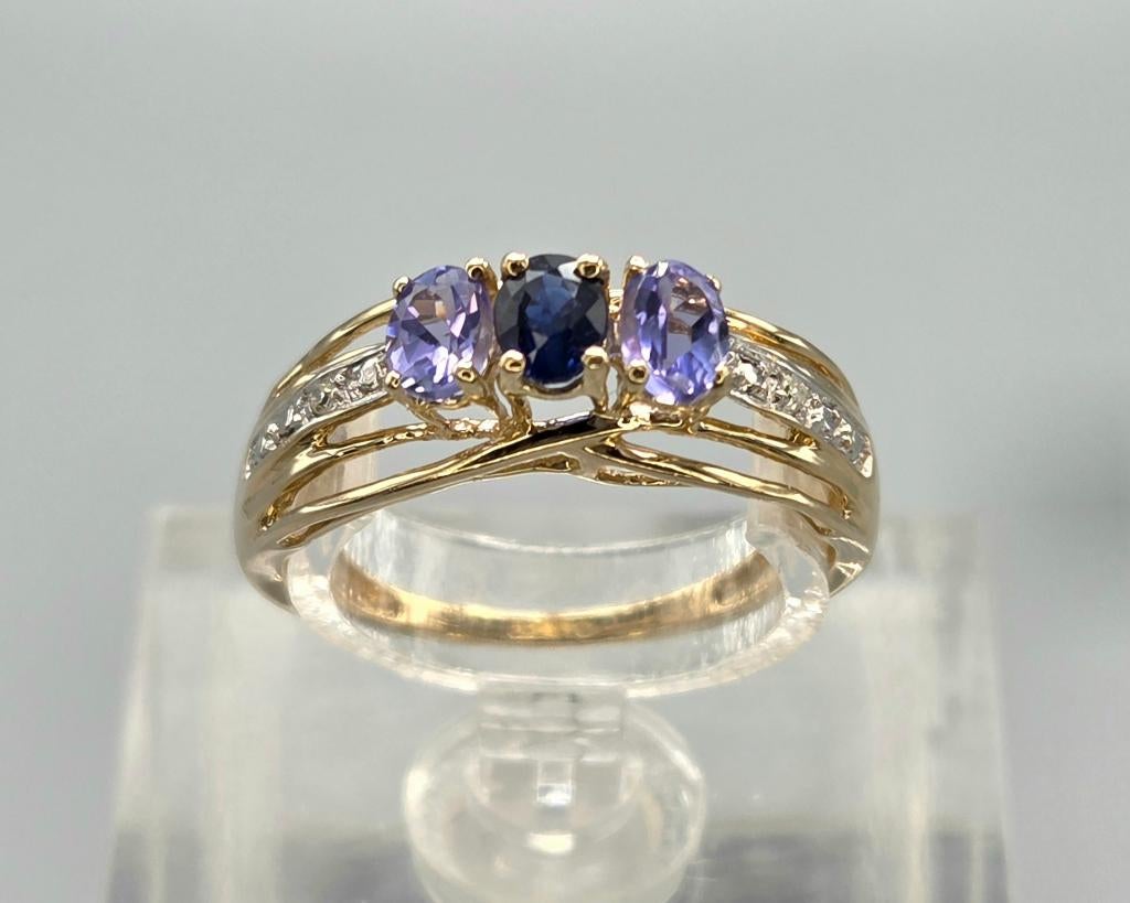 Gouden Vintage ring tanzaniet, saffier diamanten. 2026/111