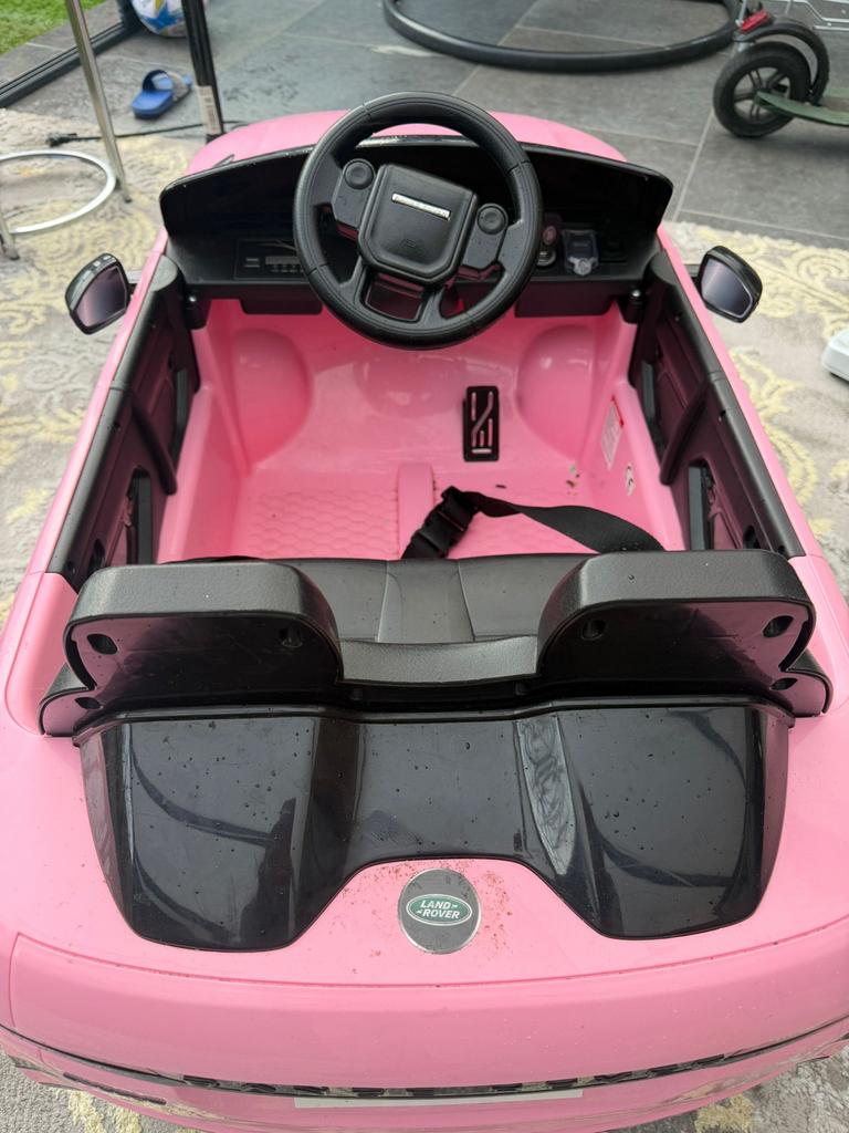 Roze Land Rover kinderauto, Ophalen, Gebruikt