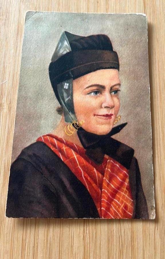 Staphorst portret dame in klederdracht, Verzamelen, Ansichtkaarten | Themakaarten, Ophalen of Verzenden, Voor 1920, Klederdracht
