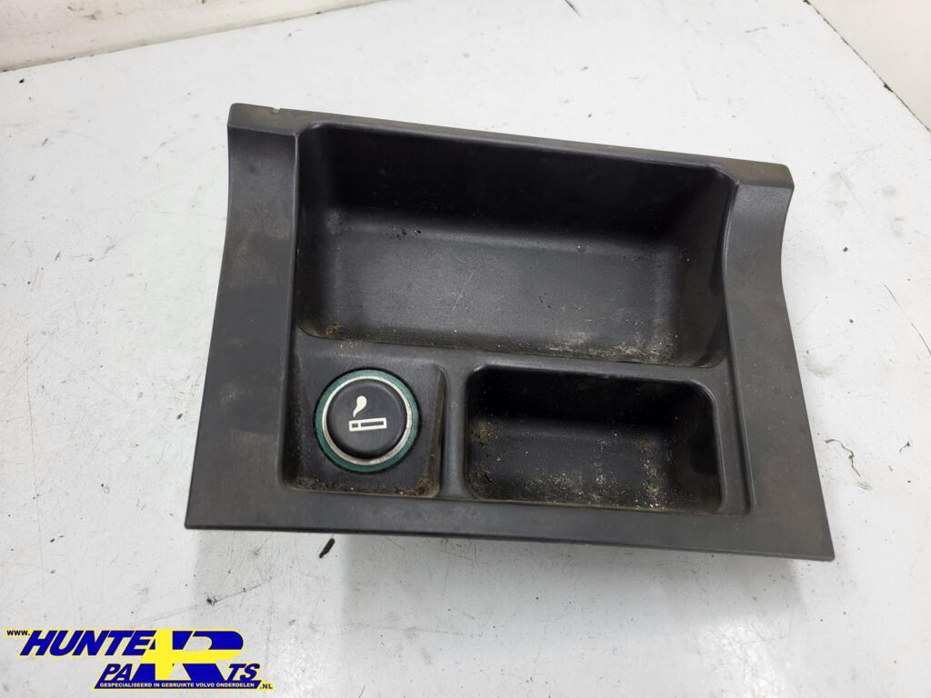 Opbergvak middenconsole Volvo 850 ('91-'96) 6805753, Gebruikt, Ophalen of Verzenden, Volvo, Volvo