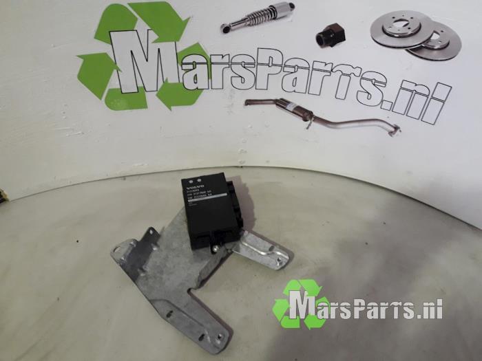 Module achterklep motor van een Volvo V70