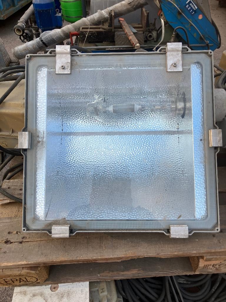 oude veldverlichting telstar 6 stuks, Ophalen, Gebruikt, 500 watt of meer, Lamp