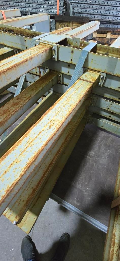 Dubbelzijdige grote draagarmstelling. Zwaarlast stelling., Doe-het-zelf en Verbouw, Platen en Panelen, Ophalen, Gebruikt