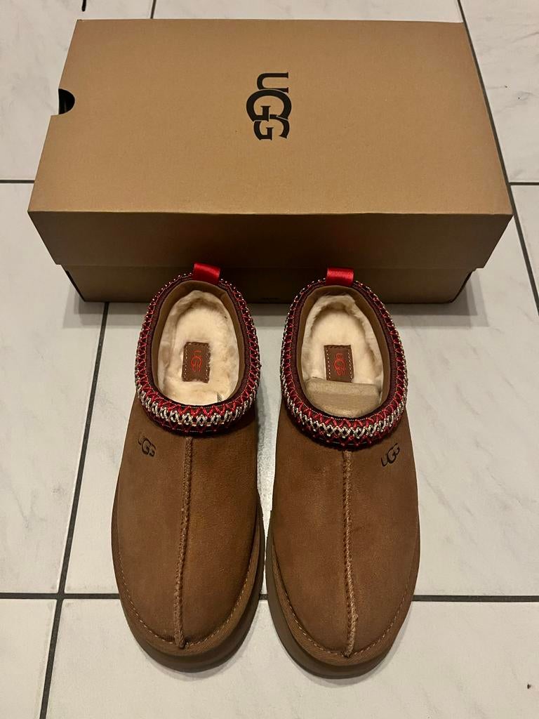Uggs Winter schoenen - Warm en Comfortabel, Kleding | Dames, Schoenen, Nieuw, Overige typen, Bruin, Ophalen of Verzenden