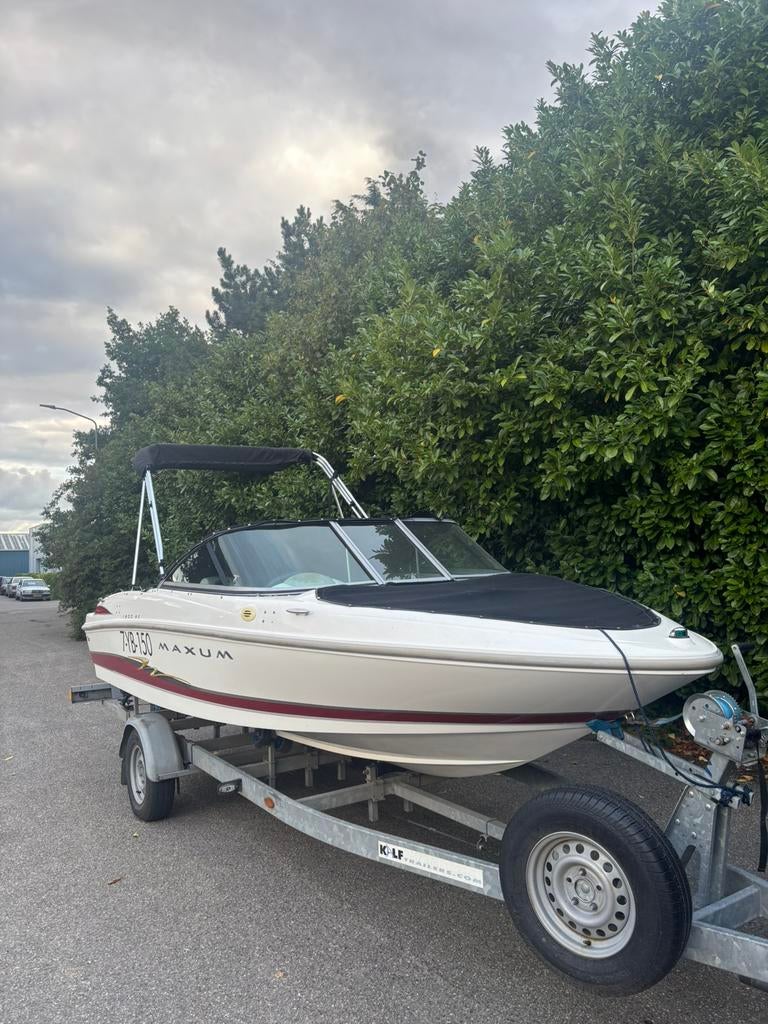 Maxum 1800 MX + trailer | Tijdelijk €6.000 | Mercury 135pk, Ophalen, Binnenboordmotor, 120 tot 200 pk, Polyester