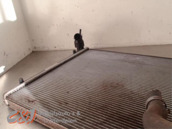 Radiateur van een Volkswagen Caddy, Gebruikt, -, Volkswagen, -