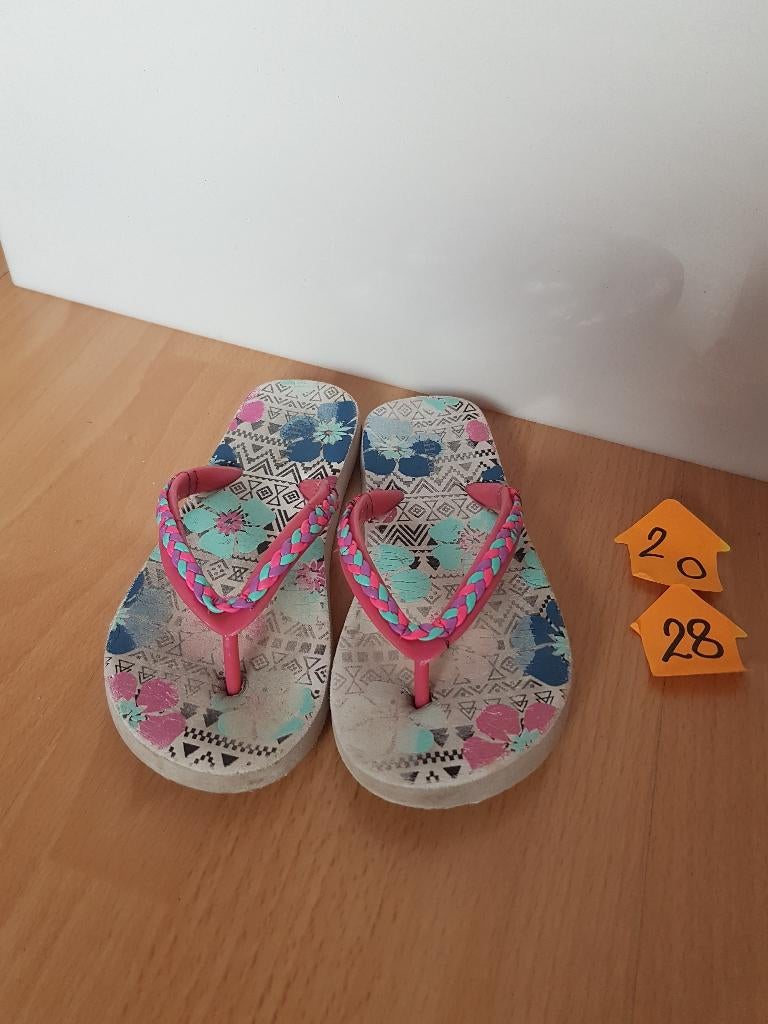 Meisje slippers maat 28, Gebruikt, Meisje, Schoenen, Ophalen of Verzenden