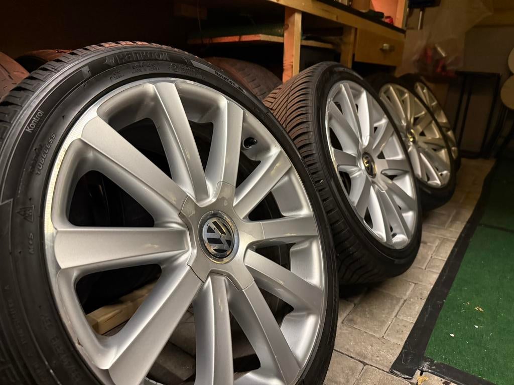 Volkswagen R36 velgen 18 inch origineel (3C0601025AG), Auto-onderdelen, Banden en Velgen, Ophalen, 18 inch, Velg(en), 235 mm