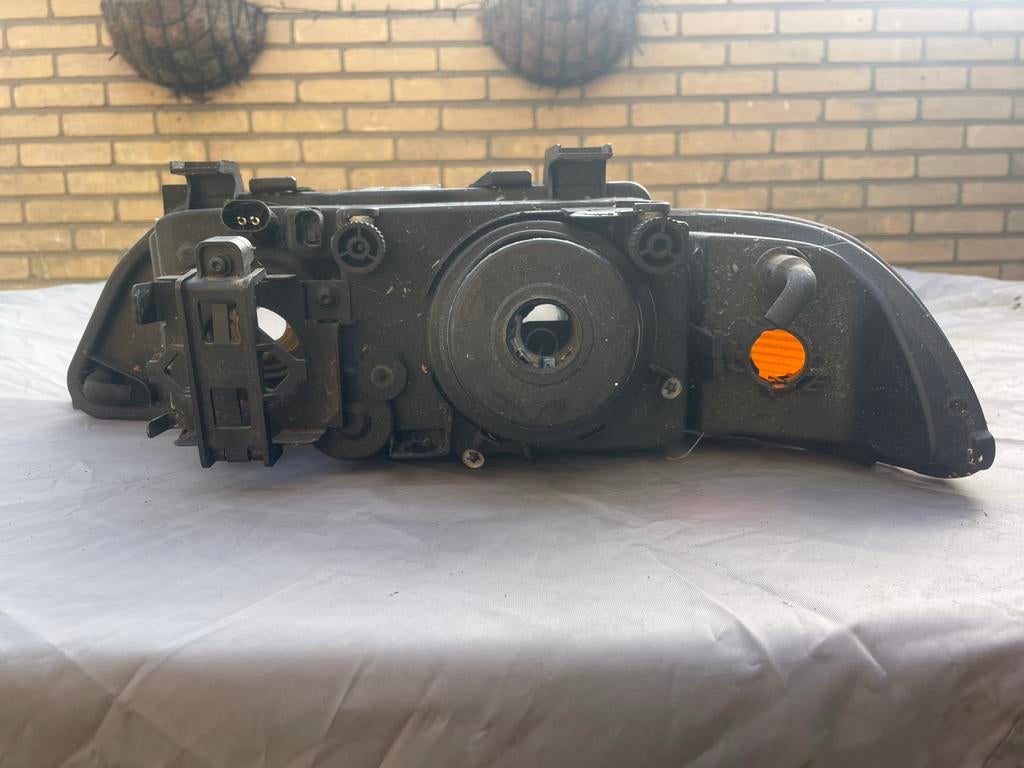 BMW E39 Xenon Koplampen Hella Pre-Facelift, Auto-onderdelen, Verlichting, Ophalen, Gebruikt, BMW