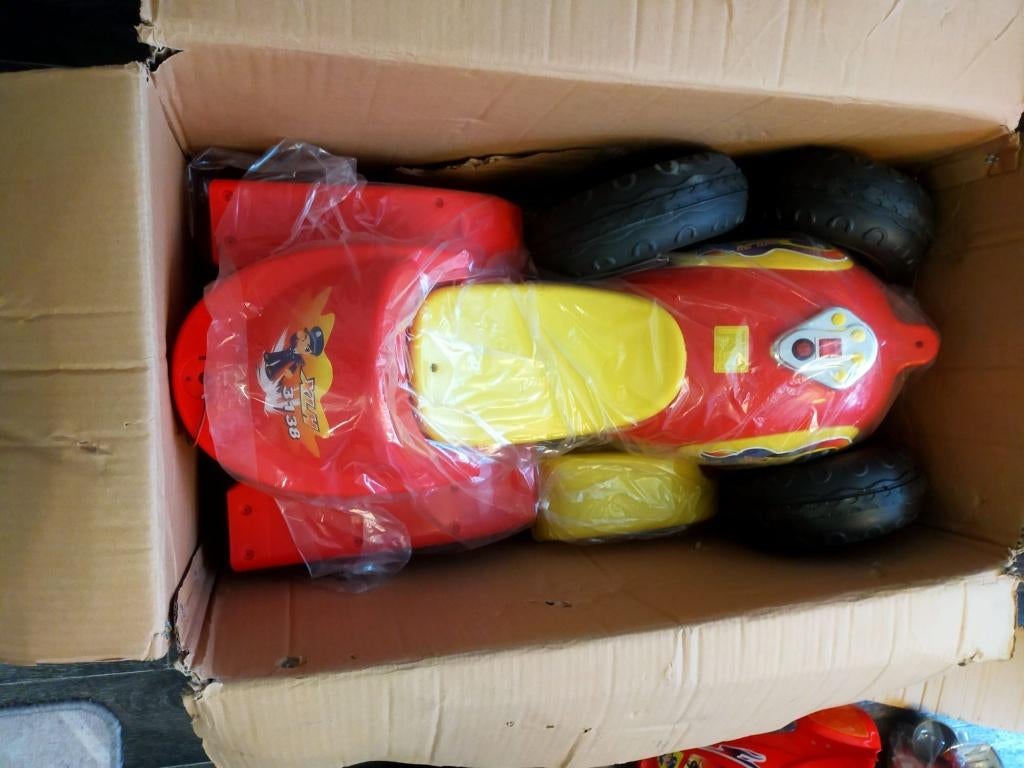 Motor met accu voor kinderen Nieuw in verpakking, Ophalen, Nieuw