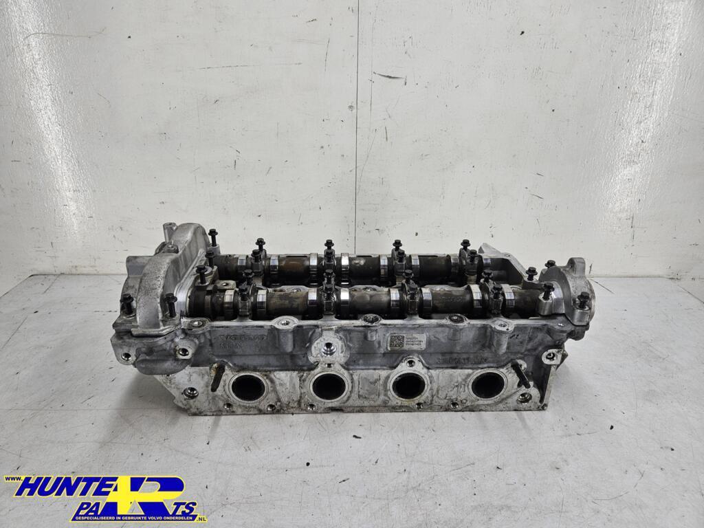 Cilinderkop D4204T8 Volvo V60/V70 I ('10-'18) 31401431003, Gebruikt, Ophalen of Verzenden, Volvo, Volvo