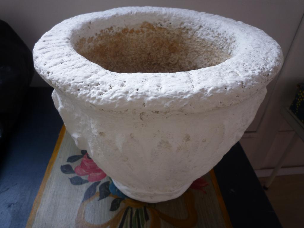 305 PLANTEN OF BLOEMEN BAK VAN BETON, Minder dan 30 cm, Minder dan 60 cm, Rond, Ophalen of Verzenden