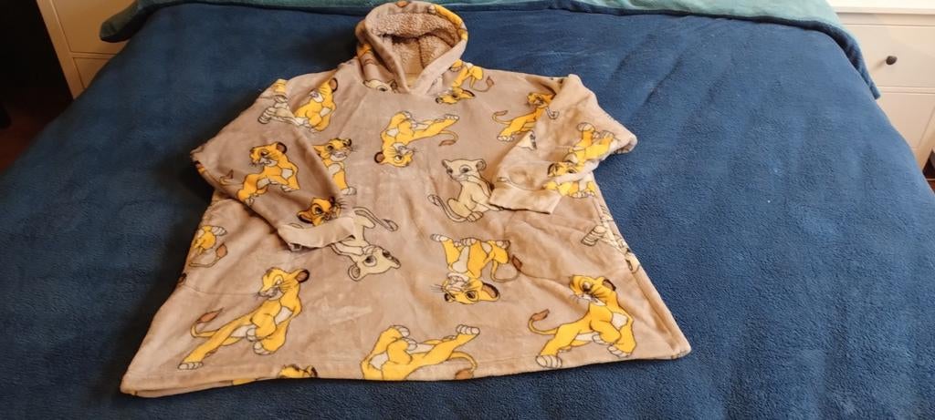 Snuggle trui Primark lion king maat M / L, Kleding | Dames, Ophalen of Verzenden, Zo goed als nieuw, Maat 38/40 (M)