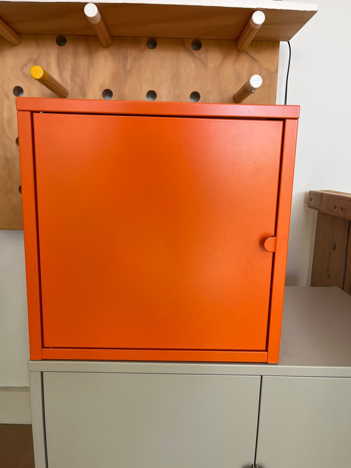 IKEA Lixhult kastje oranje, Ophalen of Verzenden, Gebruikt