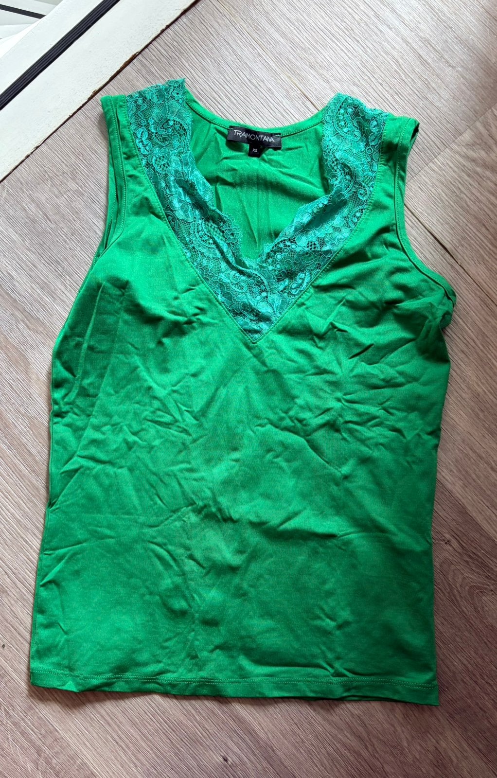 Groene travel top met kant Tramontana, Kleding | Dames, Ophalen of Verzenden, Zo goed als nieuw, Groen, Maat 36 (S)