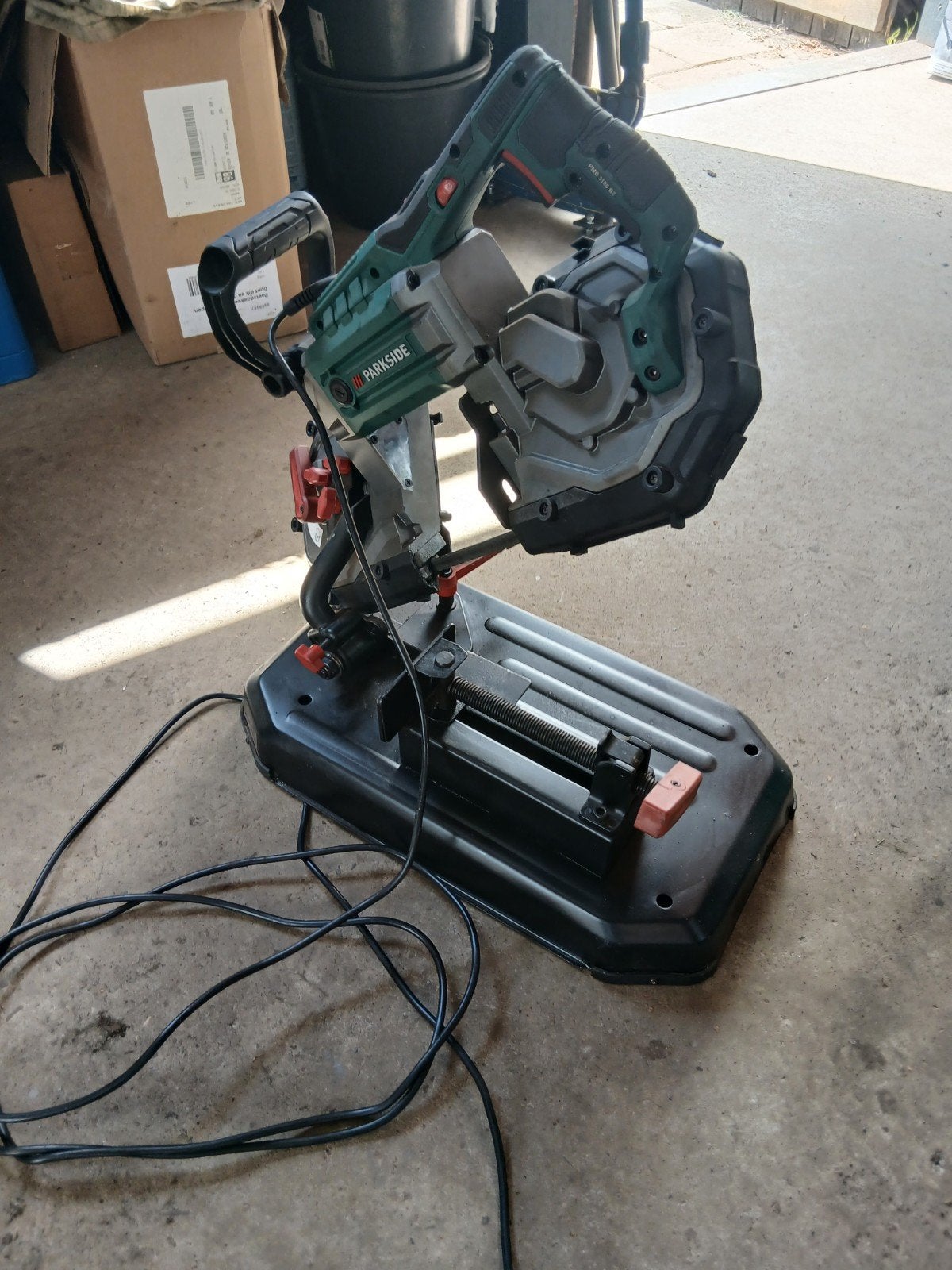 Parkside lintzaag metaal, Doe-het-zelf en Verbouw, Gereedschap | Zaagmachines, Gebruikt, Parkside, 70 mm of meer, 600 tot 1200 watt