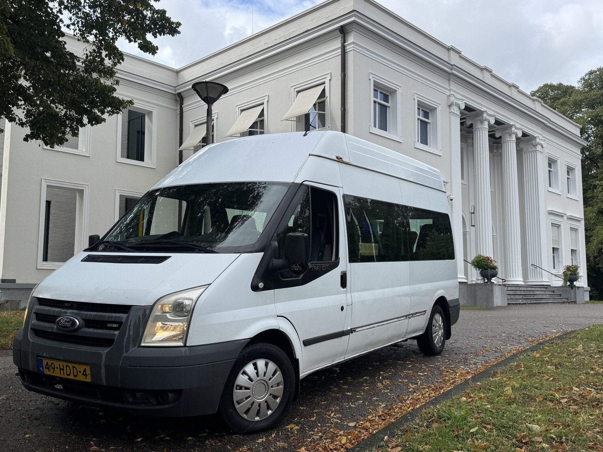 Ford TRANSIT 9 PERSOONS 300S 2.2 TDCI CAMPER RIJKLAAR