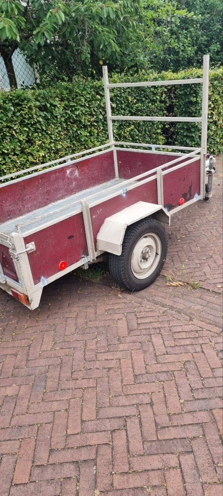 Stevige aanhanger met rek - Ideaal voor klussen, Auto diversen, Aanhangers en Bagagewagens, Ophalen of Verzenden, Gebruikt
