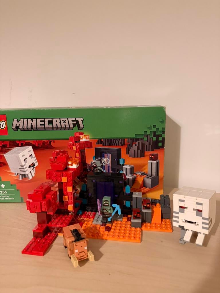Minecraft lego 21255, Ophalen of Verzenden, Zo goed als nieuw