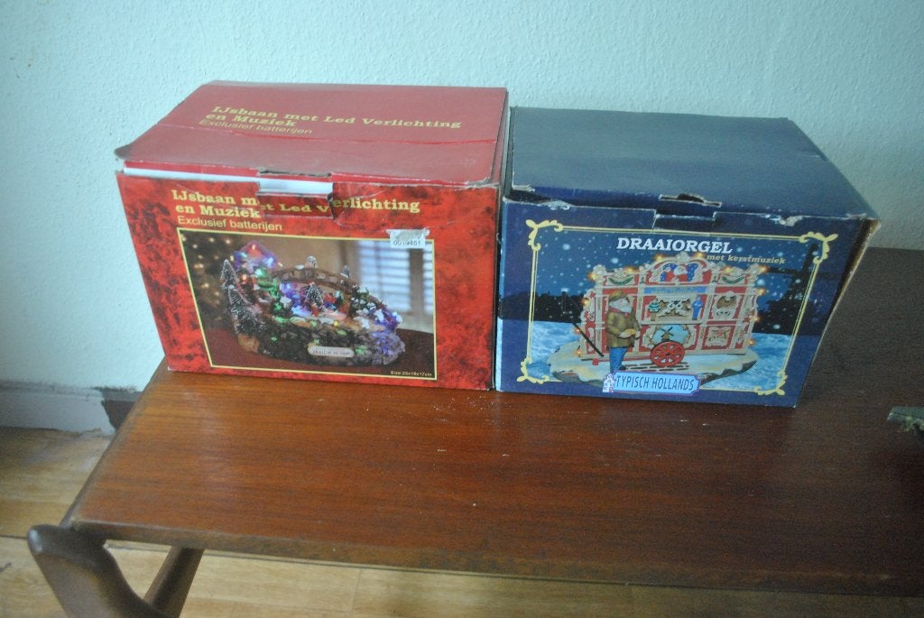 Kerstdecoratie, elektrisch, schaatsbaan, draaiorgel, Ophalen of Verzenden