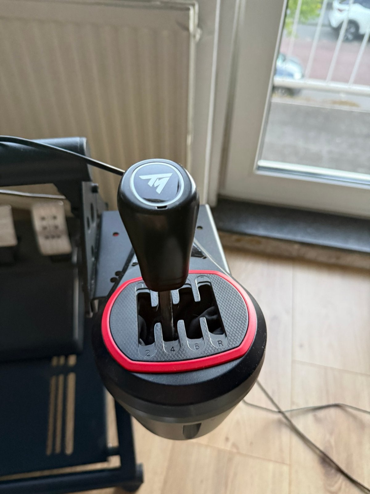 Foto 5 van Thrustmaster T300 RS GT + TH8S + racing stand