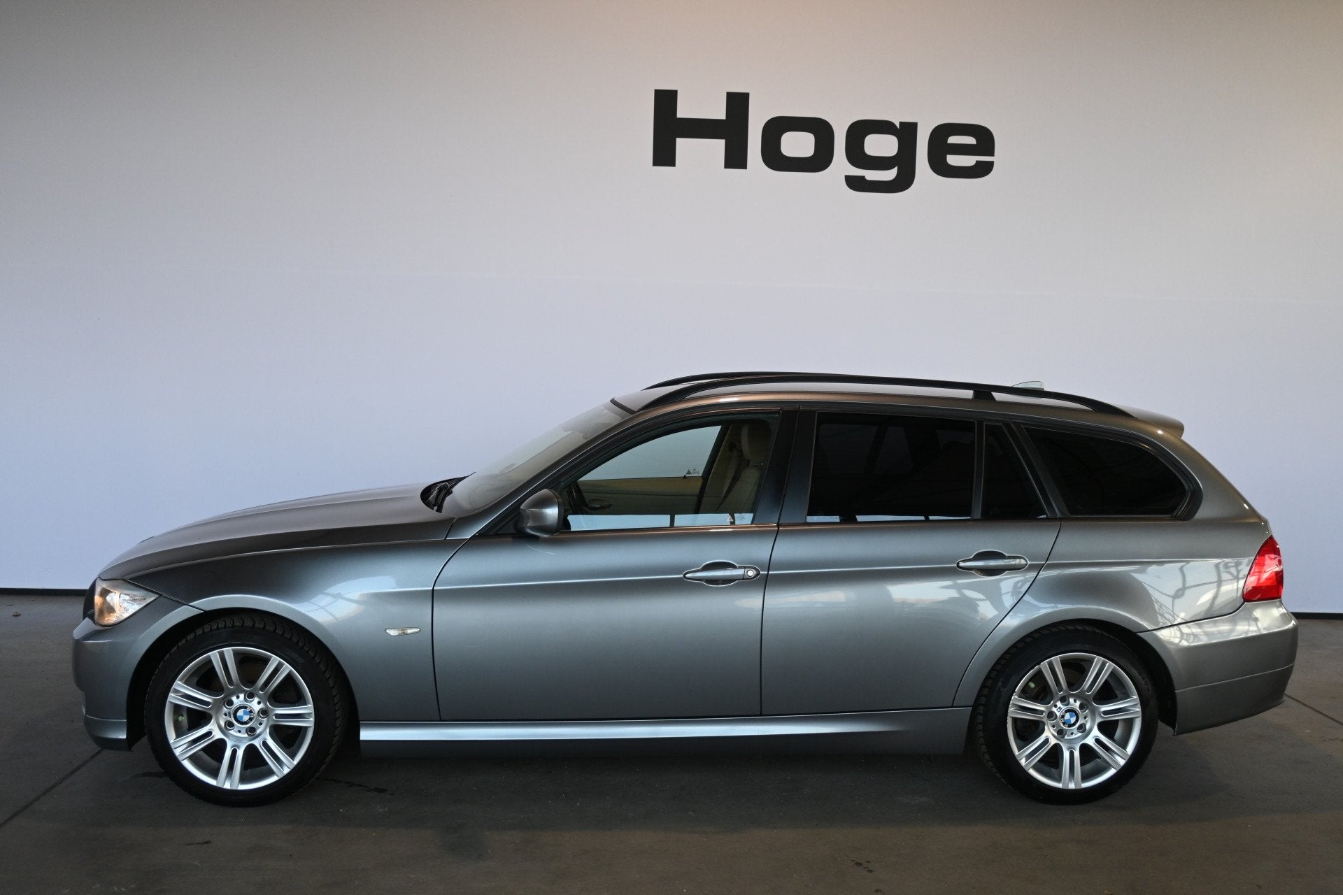 BMW 3 Serie Touring 316i Business Line Climate Leder Cruise, Achterwielaandrijving, Gebruikt, 1599 cc, 4 cilinders
